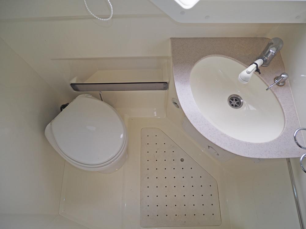 Stuurhuis, Accommodatie